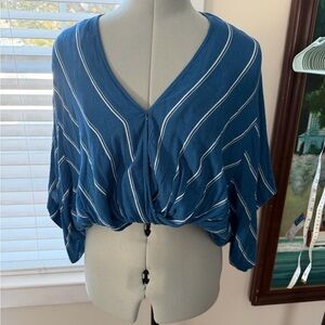 FREE PEOPLE short blouse